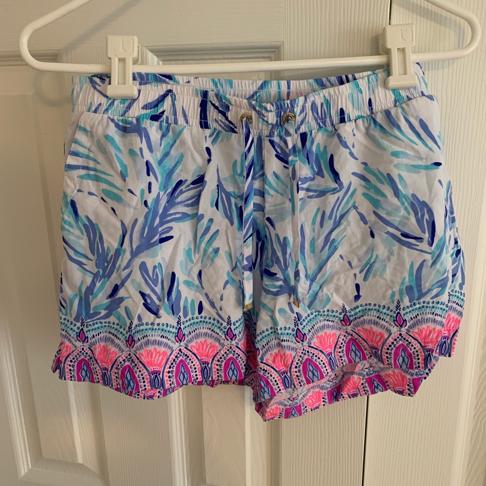 Lilly Pulitzer 5” Katia Shorts Size M